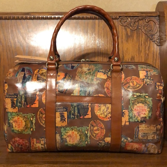 NWT-Patricia Nash-Milano Leather Weekender Bag-Vintage Travel Sticker-$349 - Picture 6 of 16